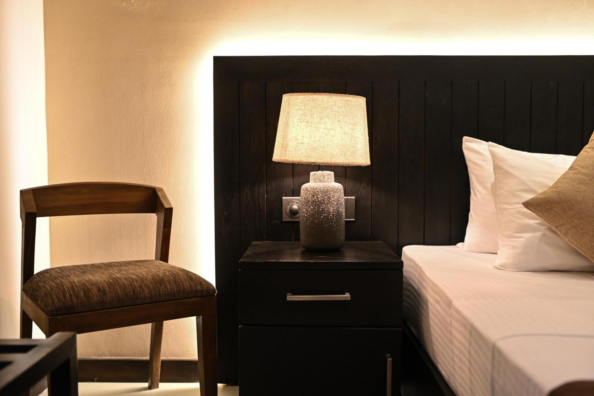 Hiriketiya Beach Resort 迪克韦勒 外观 照片