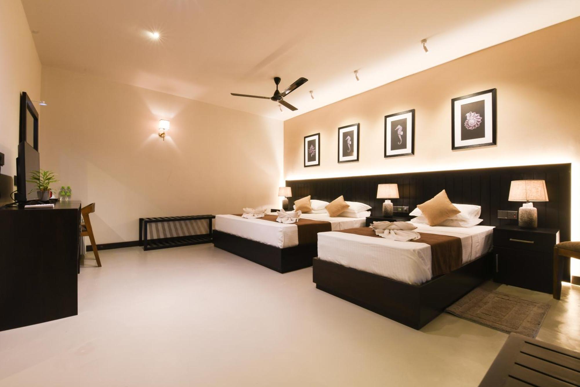 Hiriketiya Beach Resort 迪克韦勒 外观 照片