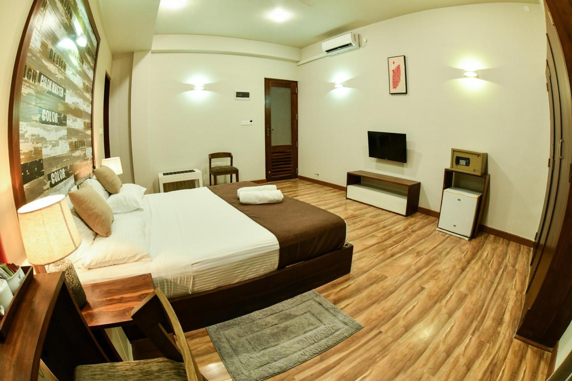 Hiriketiya Beach Resort 迪克韦勒 外观 照片