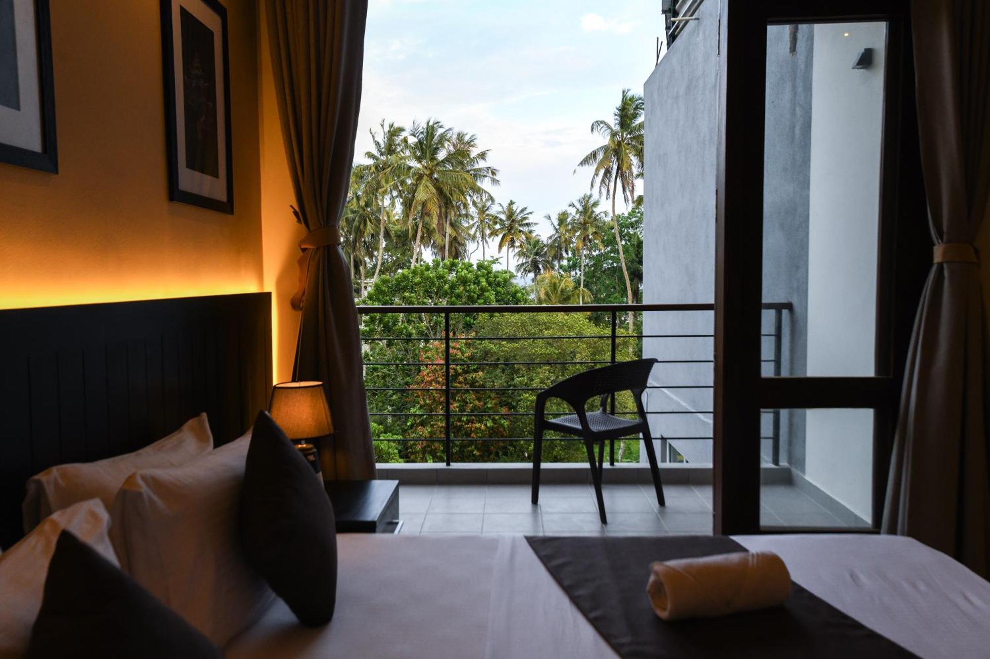 Hiriketiya Beach Resort 迪克韦勒 外观 照片